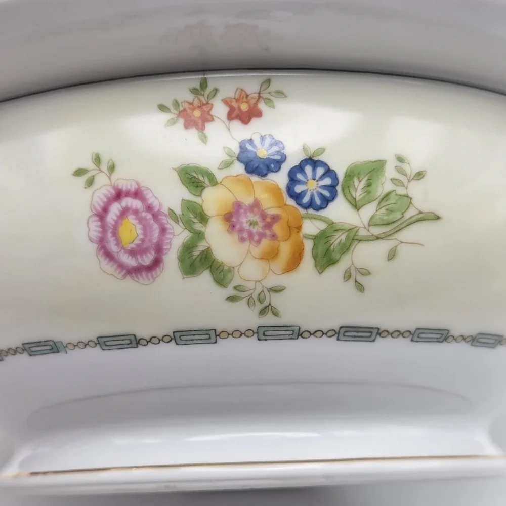 Vintage Meito Japan Yellow & Green Hand Painted Covered Soup / Casserole Dish